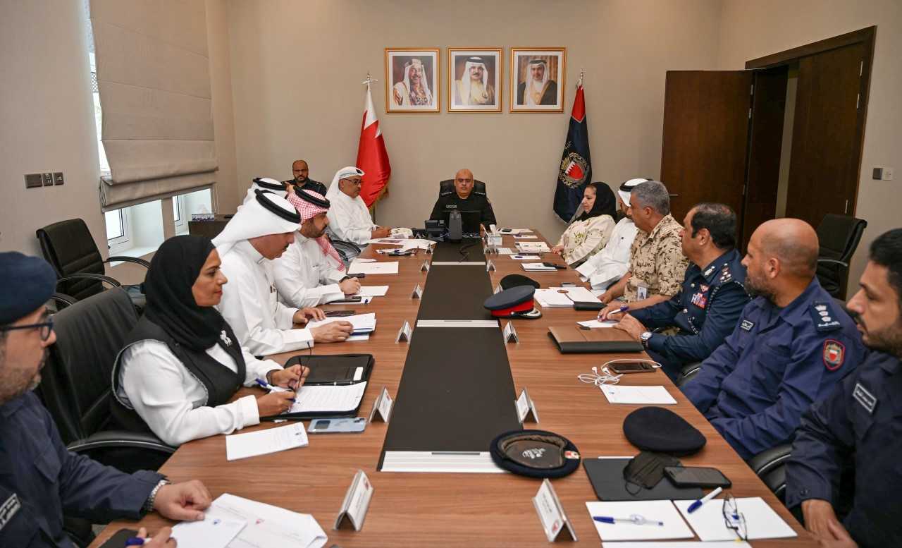 رئيس الأمن العام يترأس اجتماع اللجنة الوطنية لإدارة الطوارئ المدنية لرفع مستوى الجاهزية الوطنية وتعزيز آليات التنسيق والتكامل المؤسسي بين مختلف الجهات المعنية<